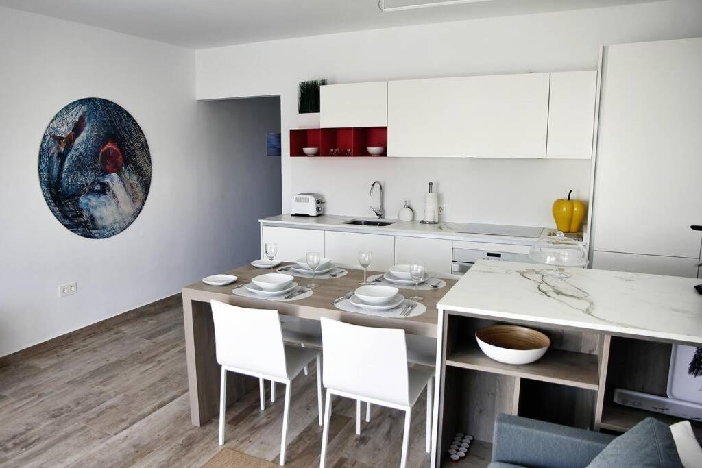 Appartamento Design Vivienda V El Burgao By The Sea Costa Teguise Esterno foto