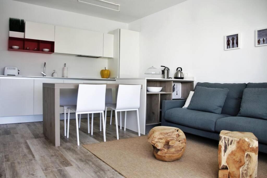 Appartamento Design Vivienda V El Burgao By The Sea Costa Teguise Esterno foto